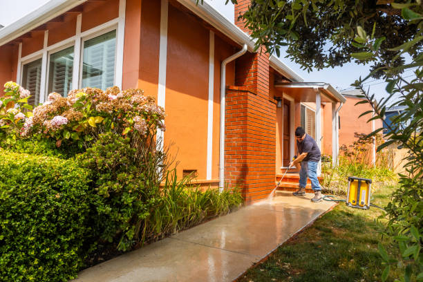 Best Deck Pressure Washing  in Goddard, KS